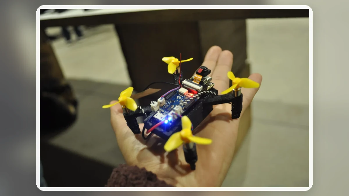 Mini-drone de bancada